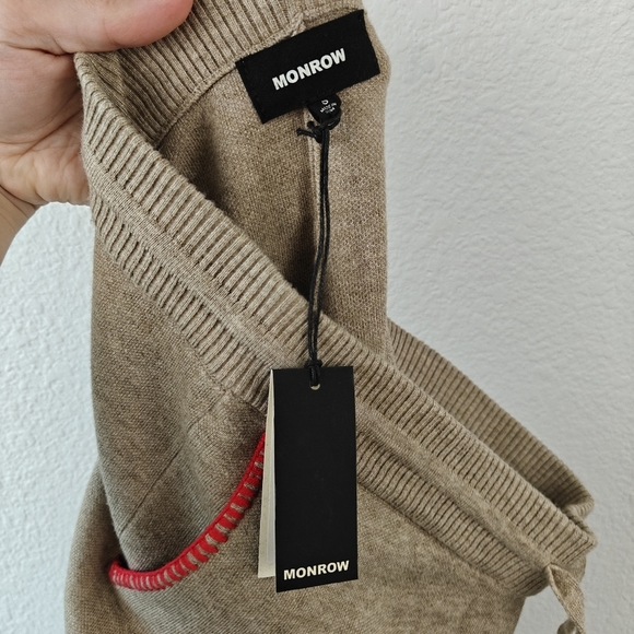 Monrow NWT SuperSoft Sweater Knit Cuffed Joggers In Oatmeal Size Small - Picture 11 of 14